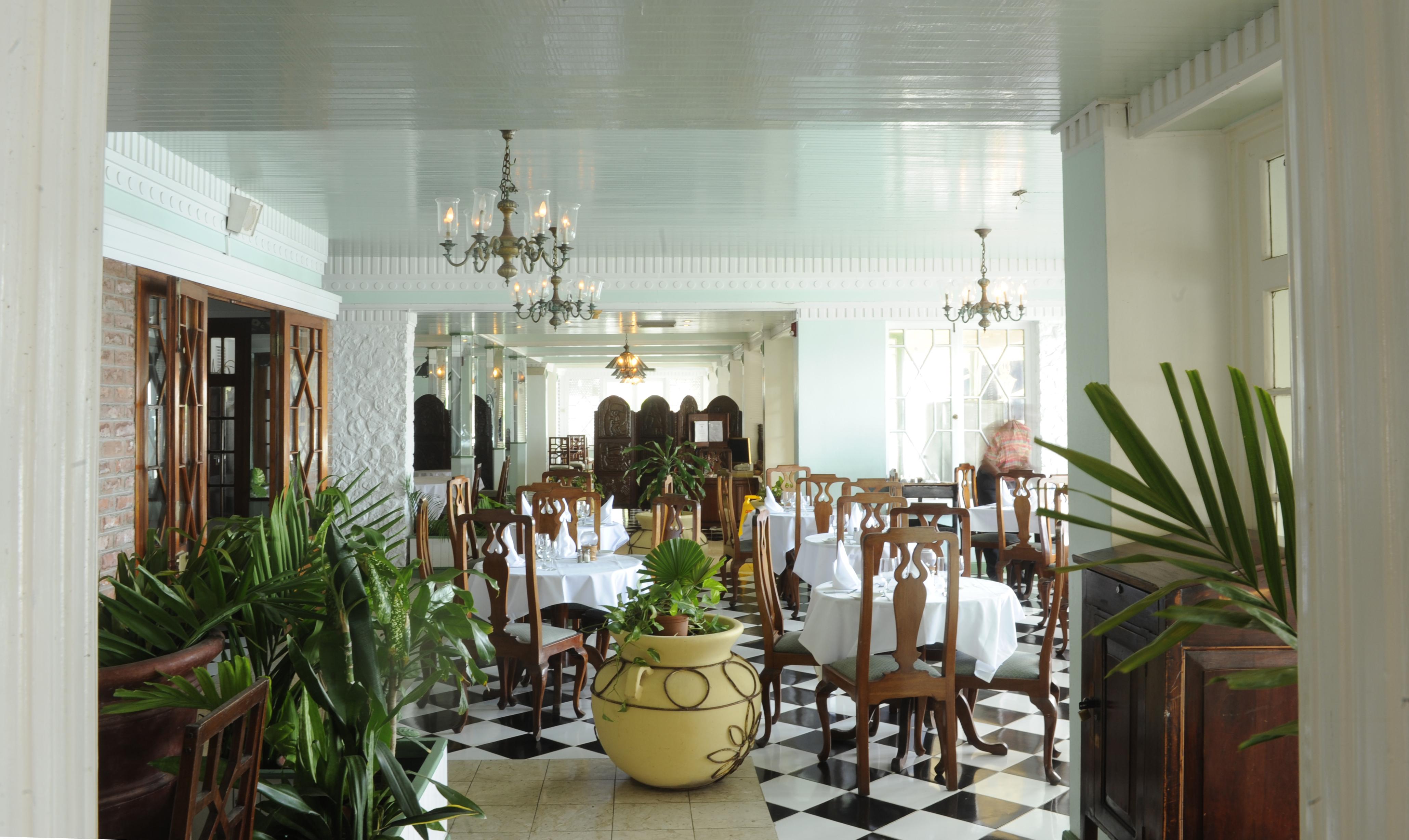 אוצ'ו ריוס Shaw Park Beach Hotel & Spa מראה חיצוני תמונה