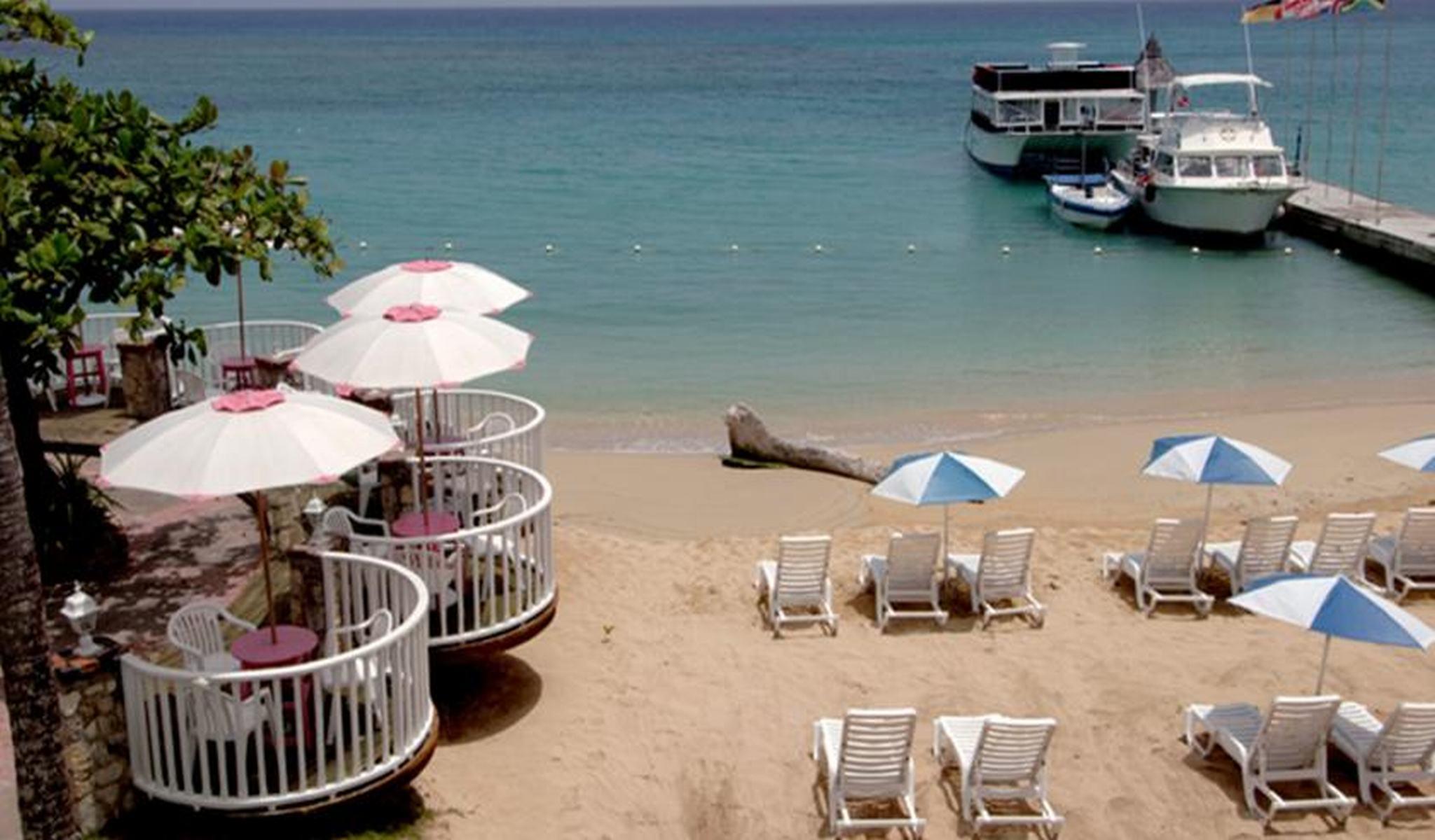אוצ'ו ריוס Shaw Park Beach Hotel & Spa מראה חיצוני תמונה