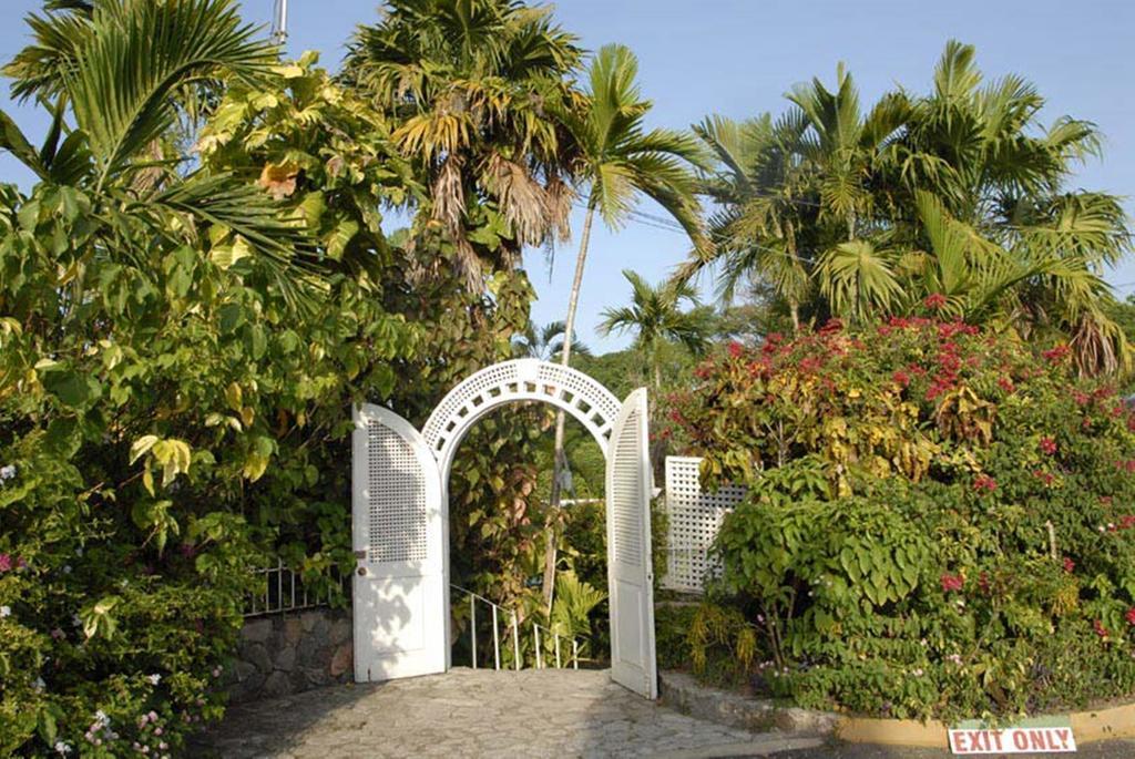 אוצ'ו ריוס Shaw Park Beach Hotel & Spa מראה חיצוני תמונה
