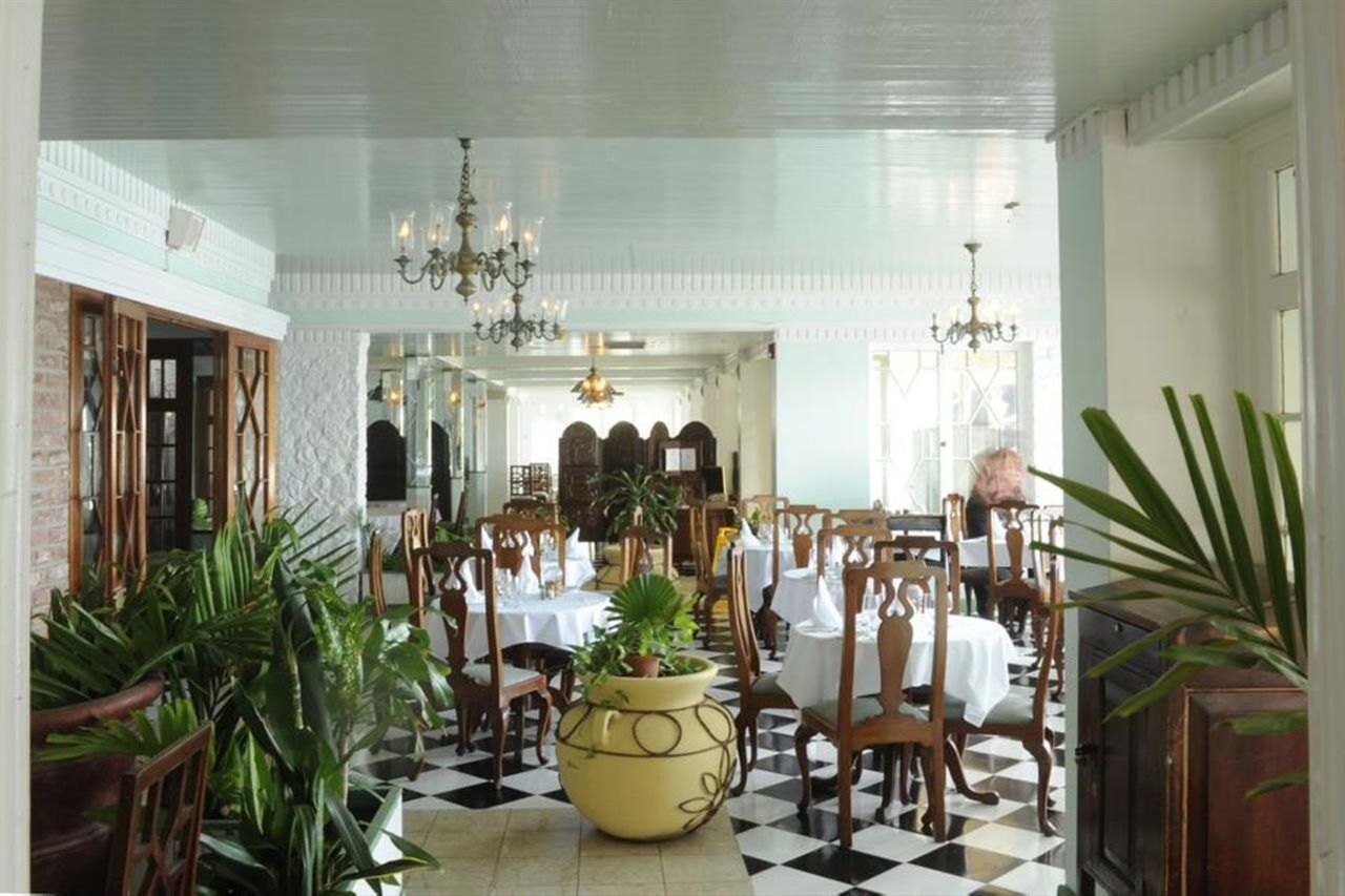 אוצ'ו ריוס Shaw Park Beach Hotel & Spa מראה חיצוני תמונה